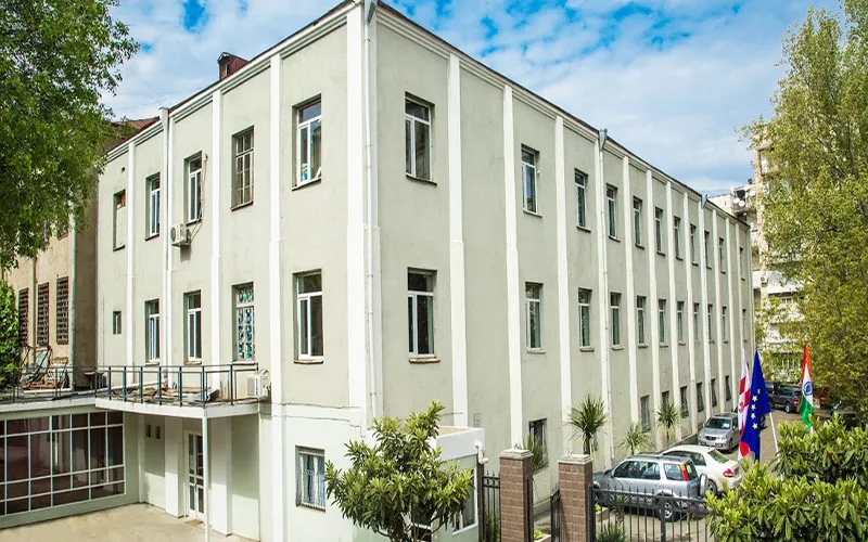 Geomedi University Building
